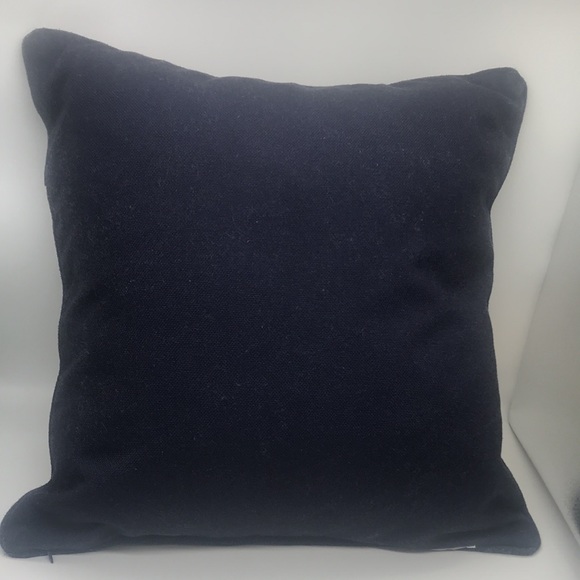 Pillow Decorative Spring/Summer 20”x20” Lemon w/Navy & White Stripe’s - Picture 4 of 6